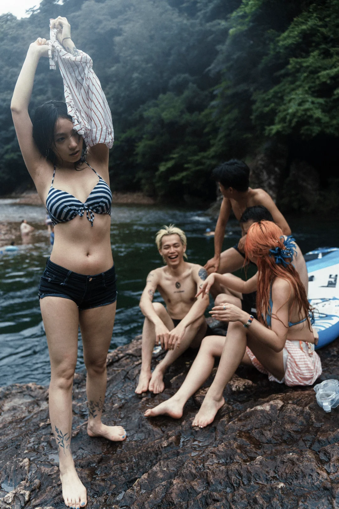 拥抱热烈的夏天