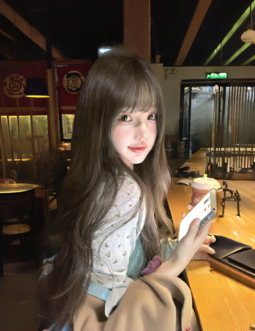 SHARE：氛围感美女壁纸 ՞˶˃ ᵕ ˂˶՞