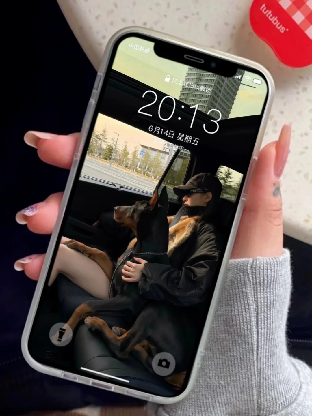 𝑾𝒆𝑪𝒉𝒂𝒕｜ins风简约壁纸