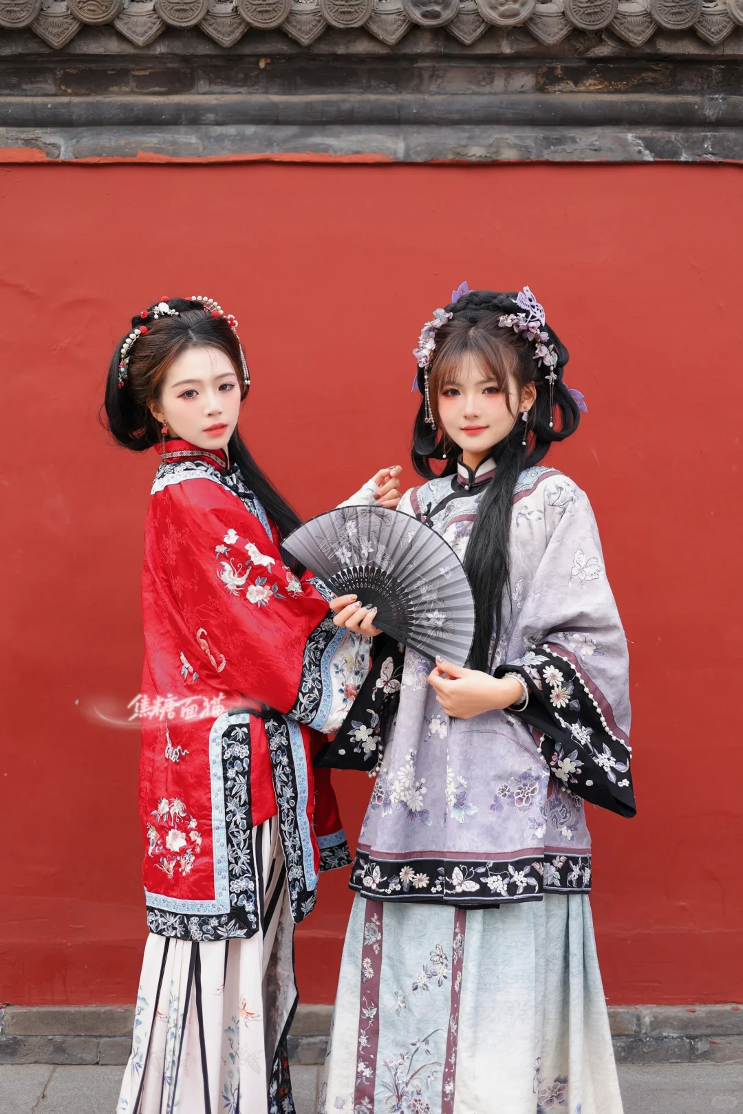 红墙太适合拍清汉女啦