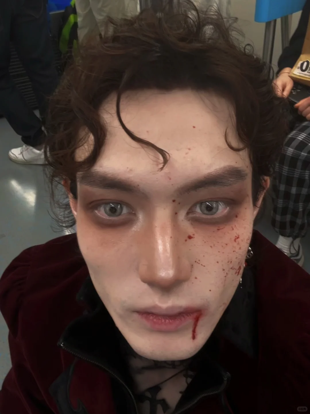 变成一只吸血鬼永远是我的舒适区.