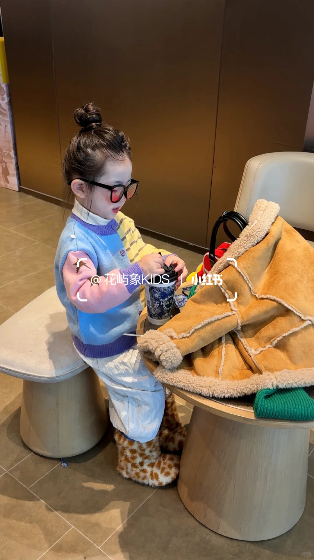 今天是蓝色系的乖宝宝