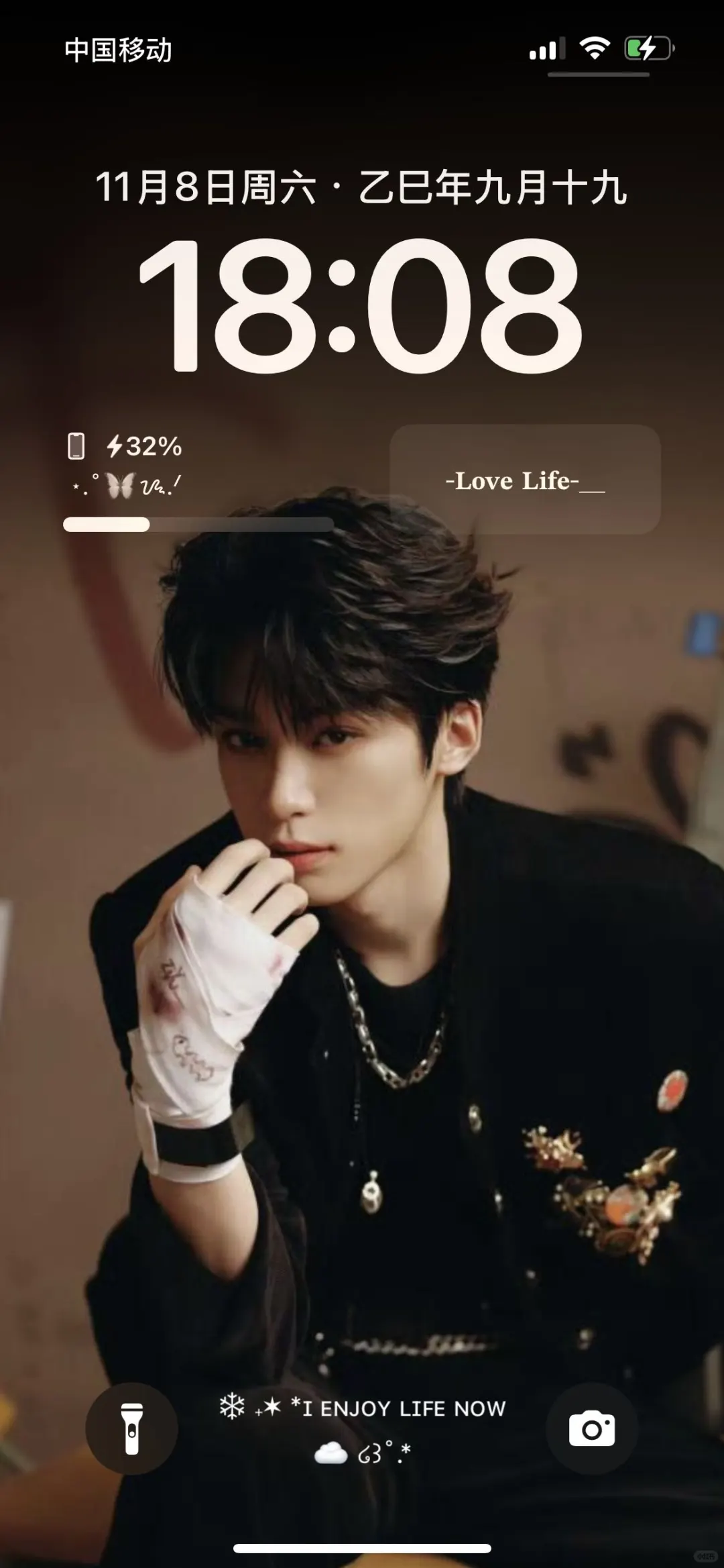 我的天！梓渝这五张不当壁纸当什么！