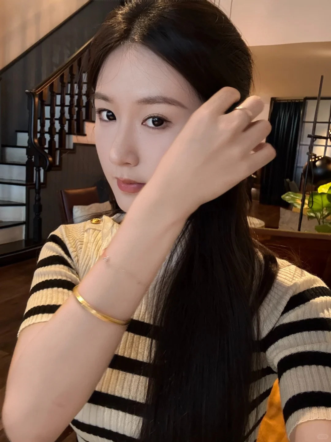 谁说下颚宽不能是美女