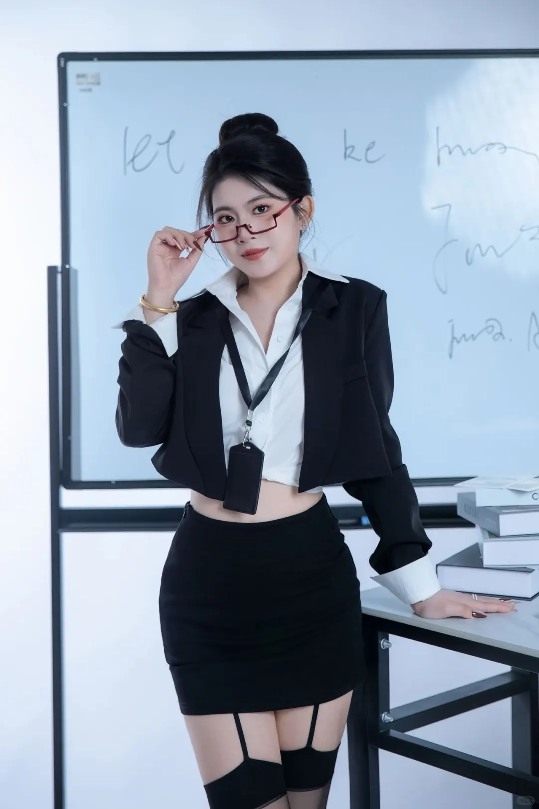 麻辣女教师开课啦👩‍🏫