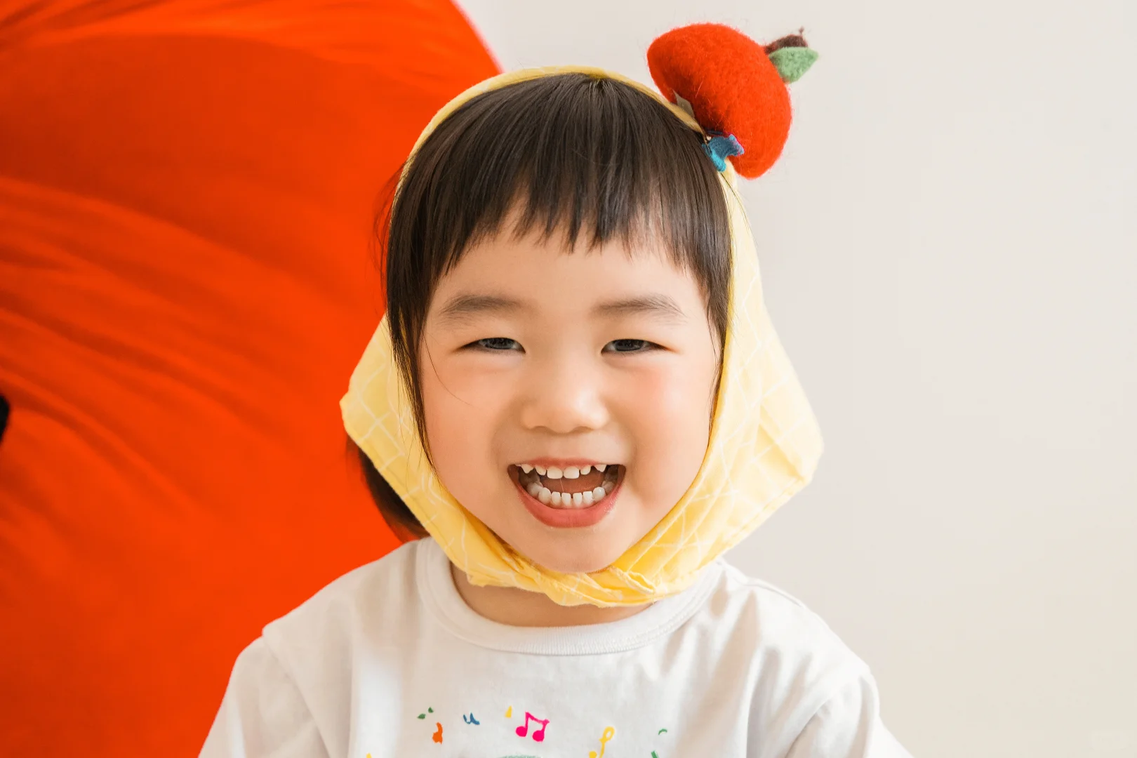 🍎 红苹果的甜，不及你们笑容的万分之一！