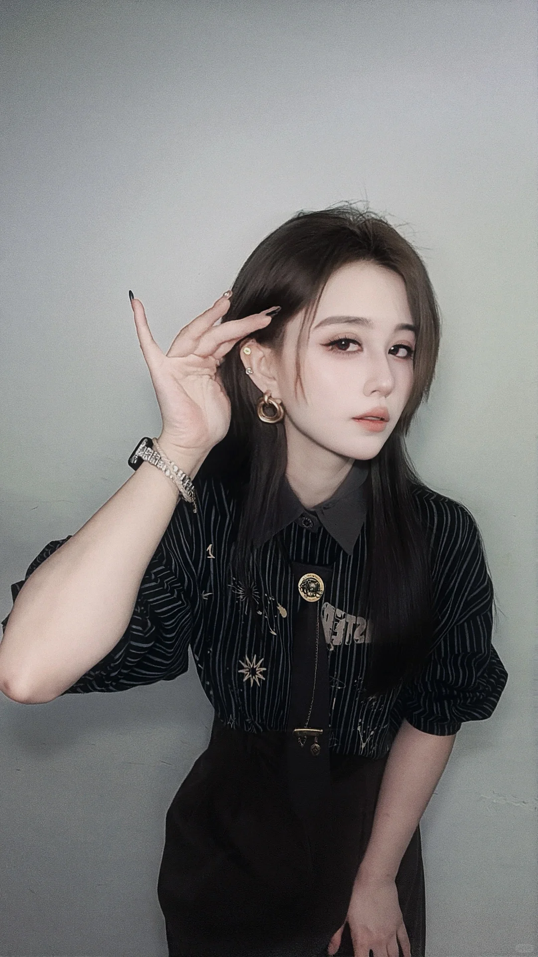 “你知道吗，人在难过的时候就会爱上日落。”