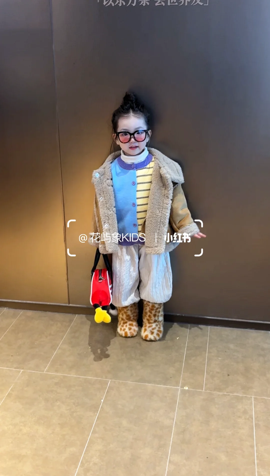 今天是蓝色系的乖宝宝