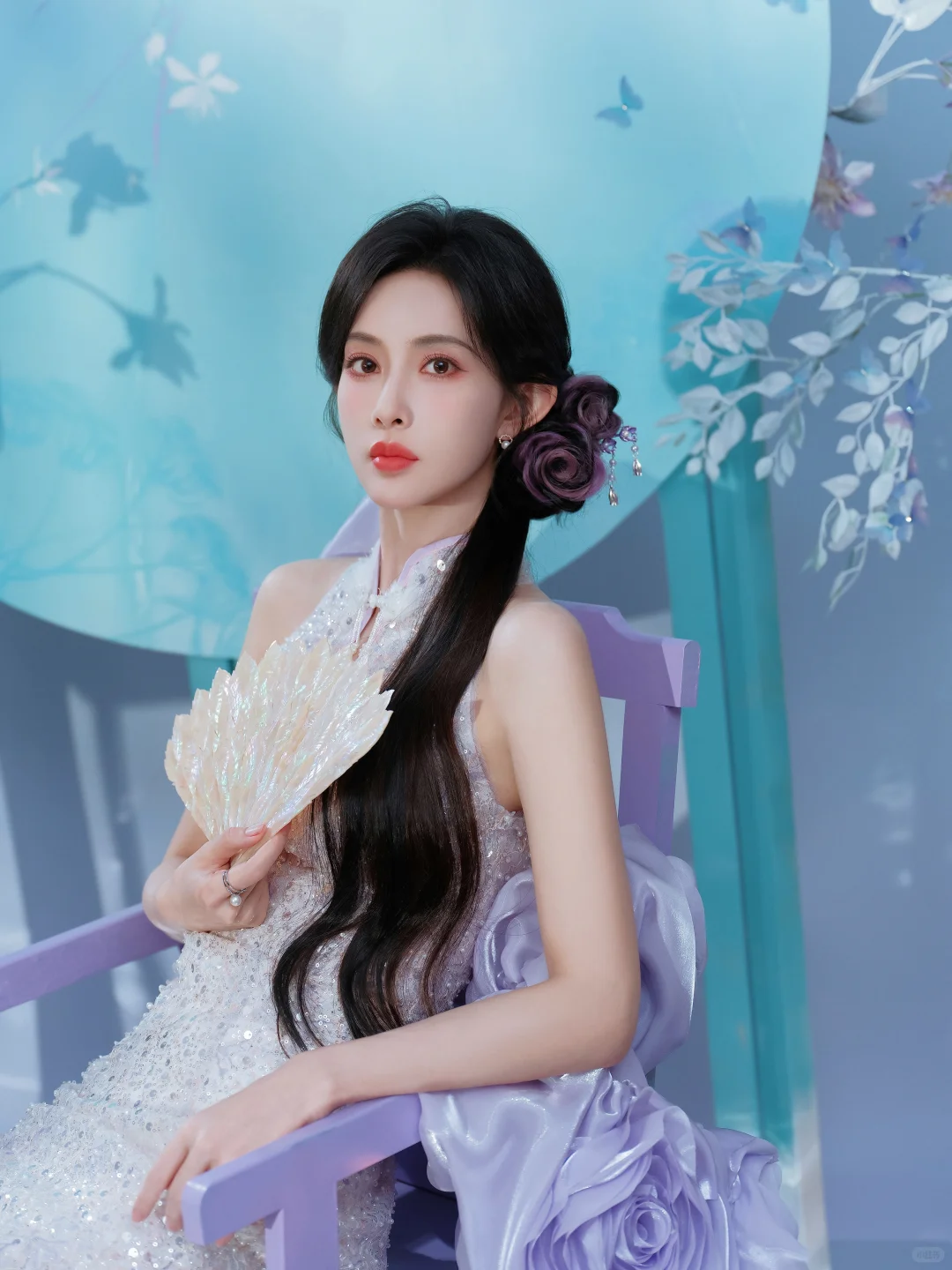 孟子义妩媚勾魂风情万种