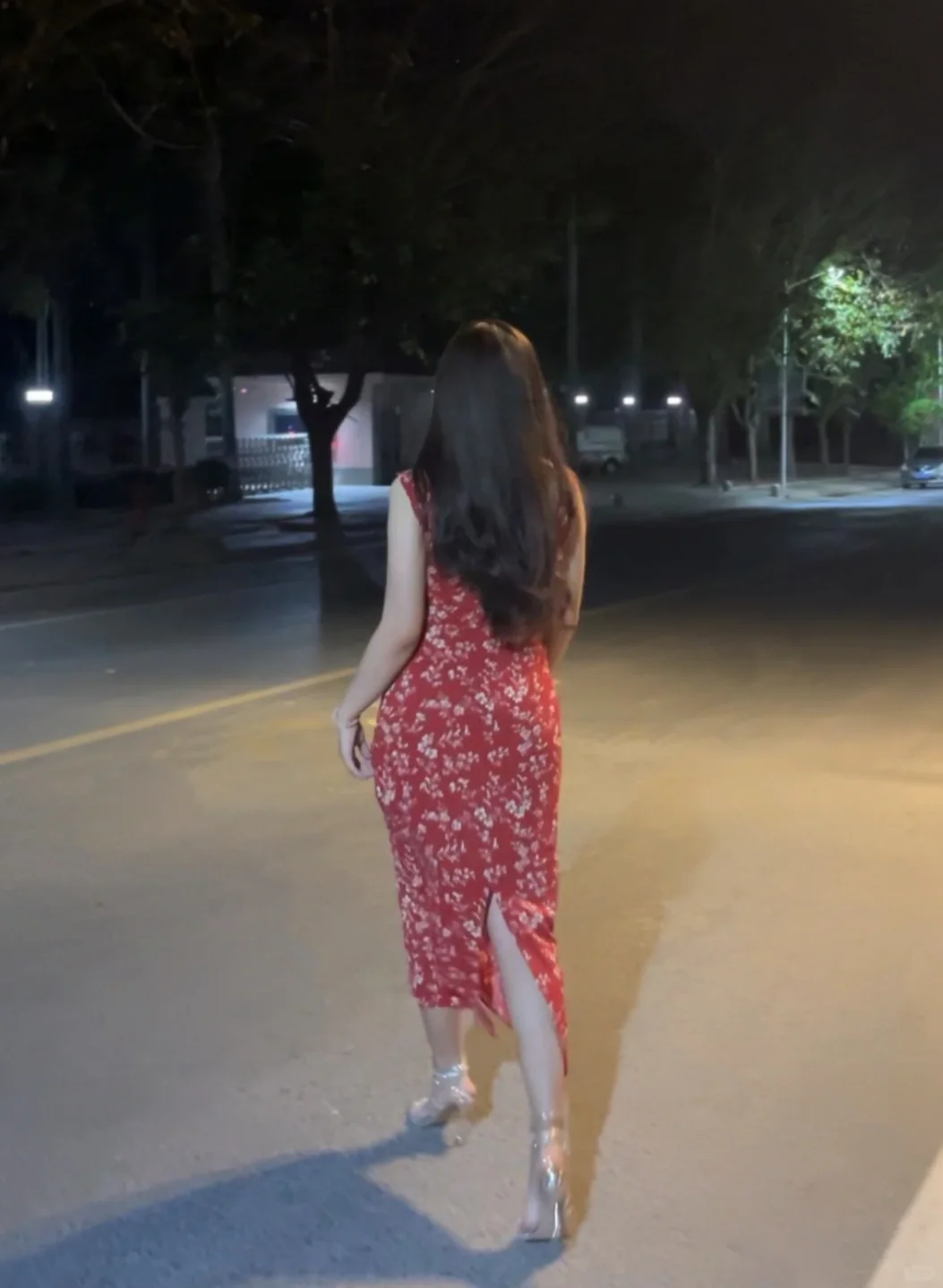 163/120，不胖，刚刚好，很性感！