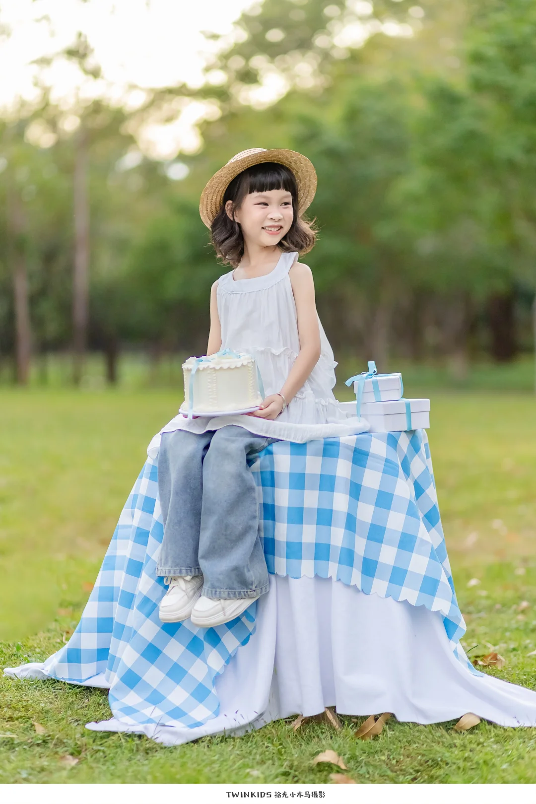 中山儿童摄影、草坪生日写真、中山儿童摄影