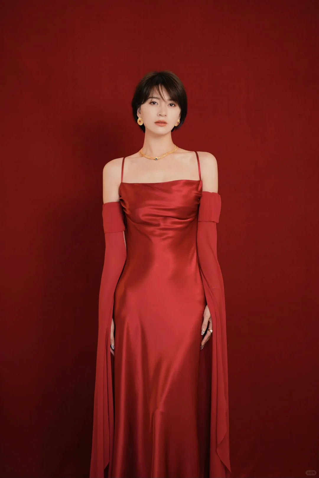 顶级素人少妇 可接互勉约拍 想约的请私信我