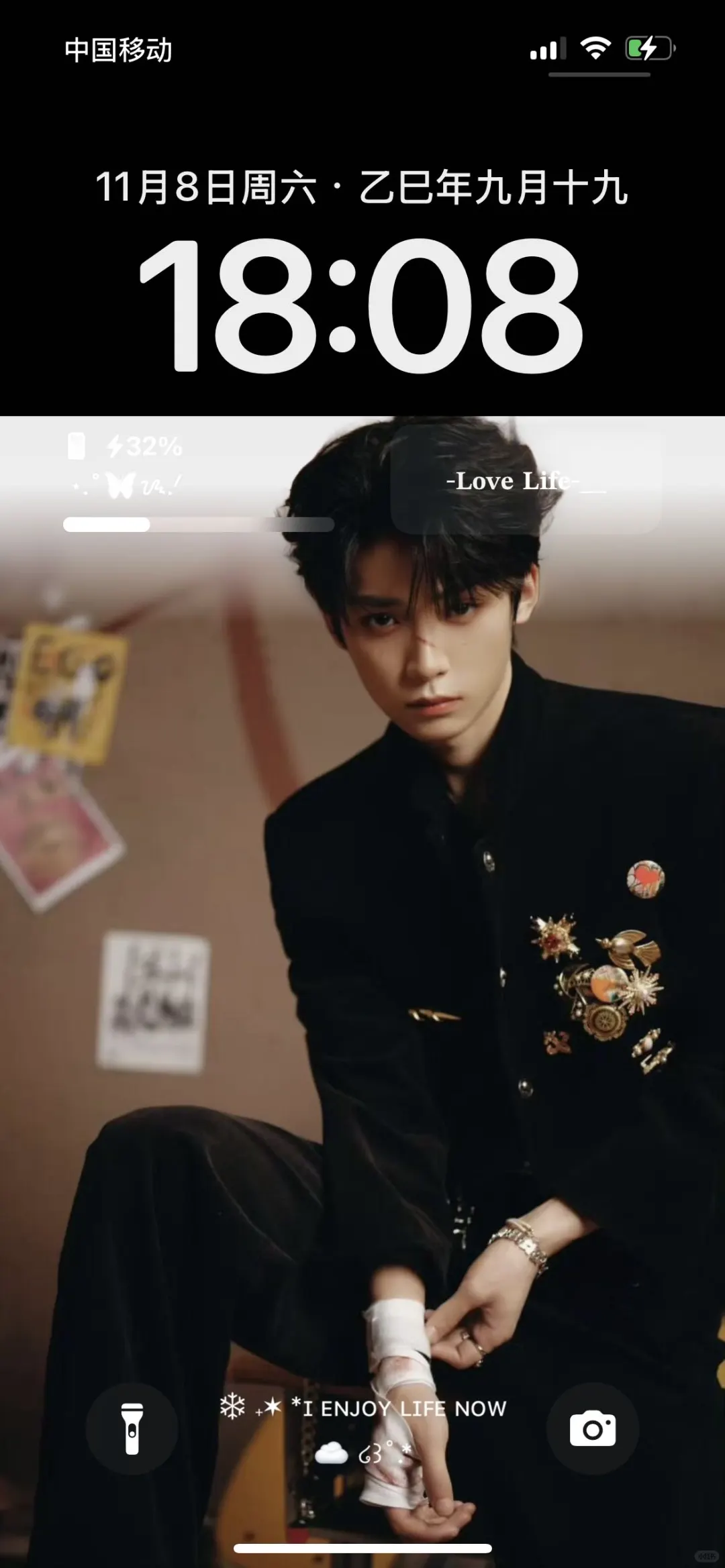 我的天！梓渝这五张不当壁纸当什么！