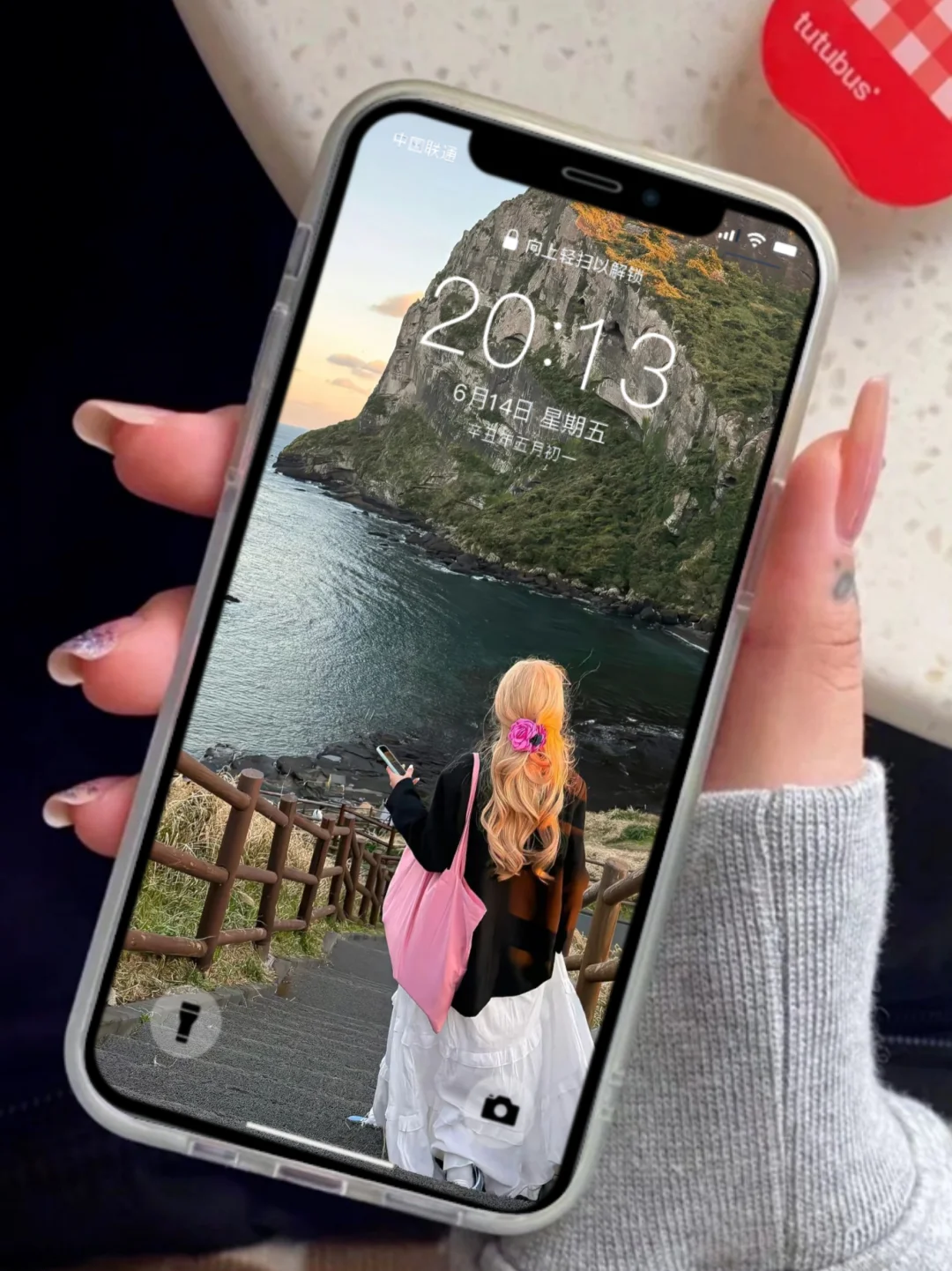 𝑾𝒆𝑪𝒉𝒂𝒕｜ins风简约壁纸