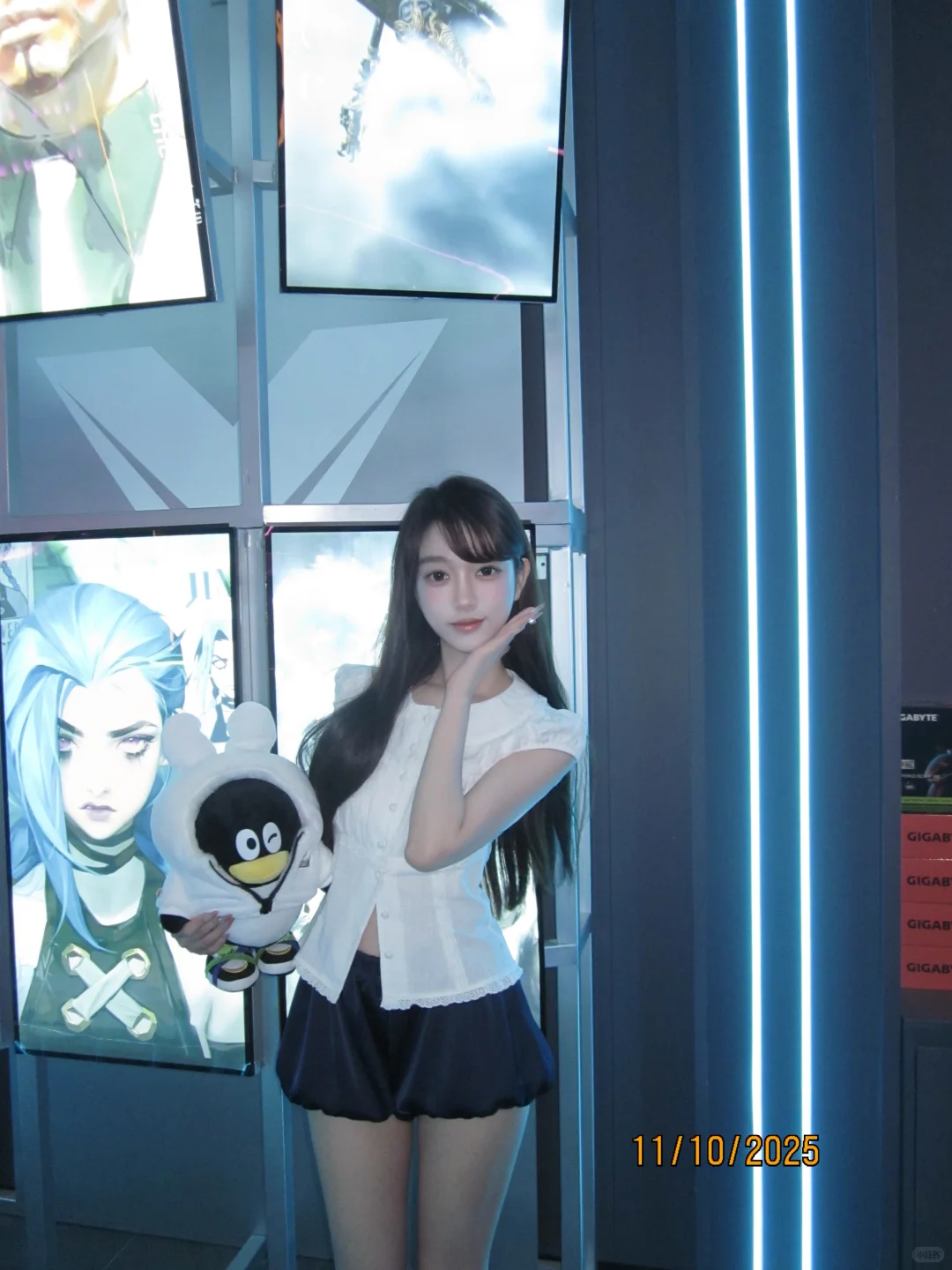 电竞少女写真出炉啦！📸