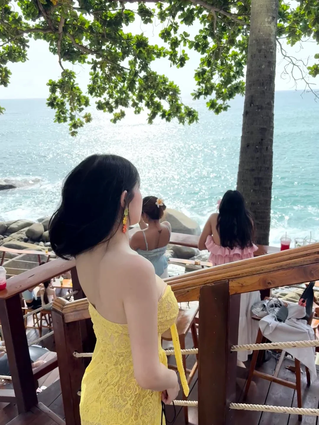 蛋黄的长裙 美丽的盛夏