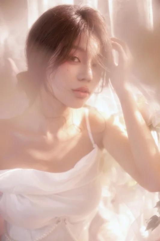 揉进骨子里的光影浪漫轻私房