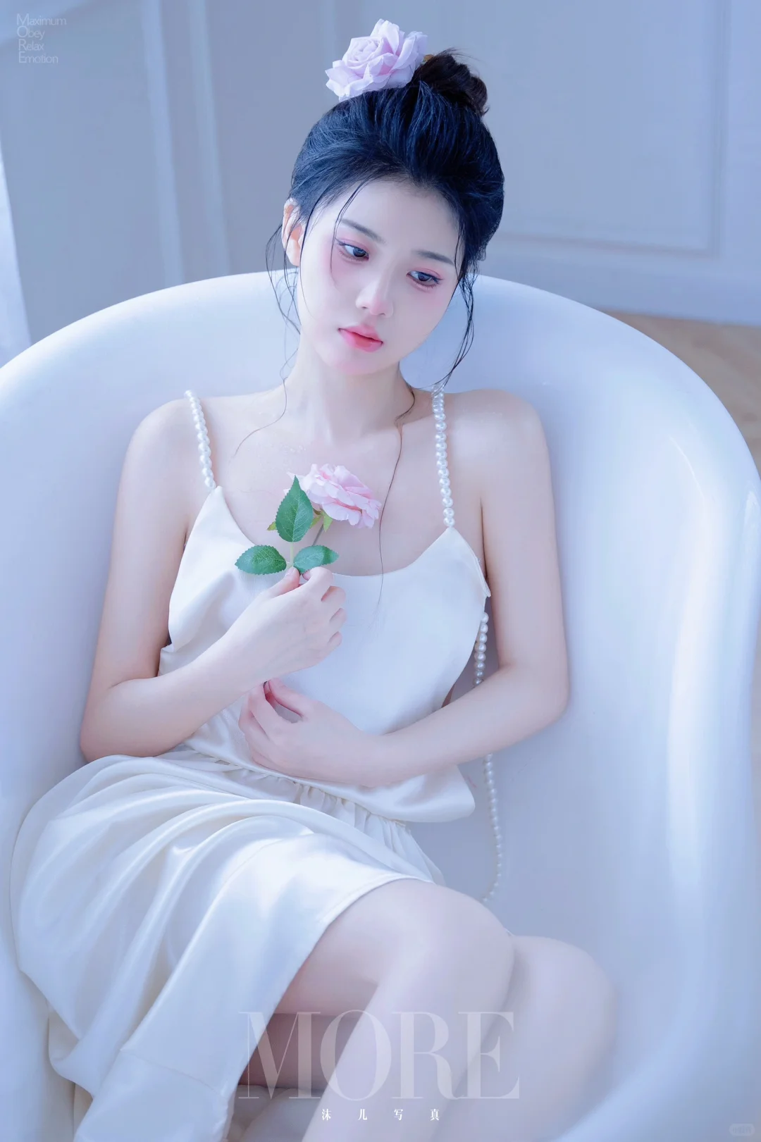 这是长沙女摄拍的纯欲私房！