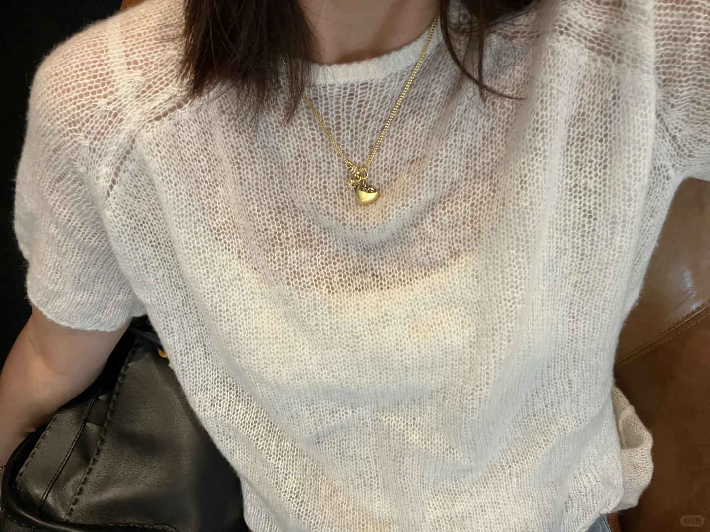 小美女的黄金项链