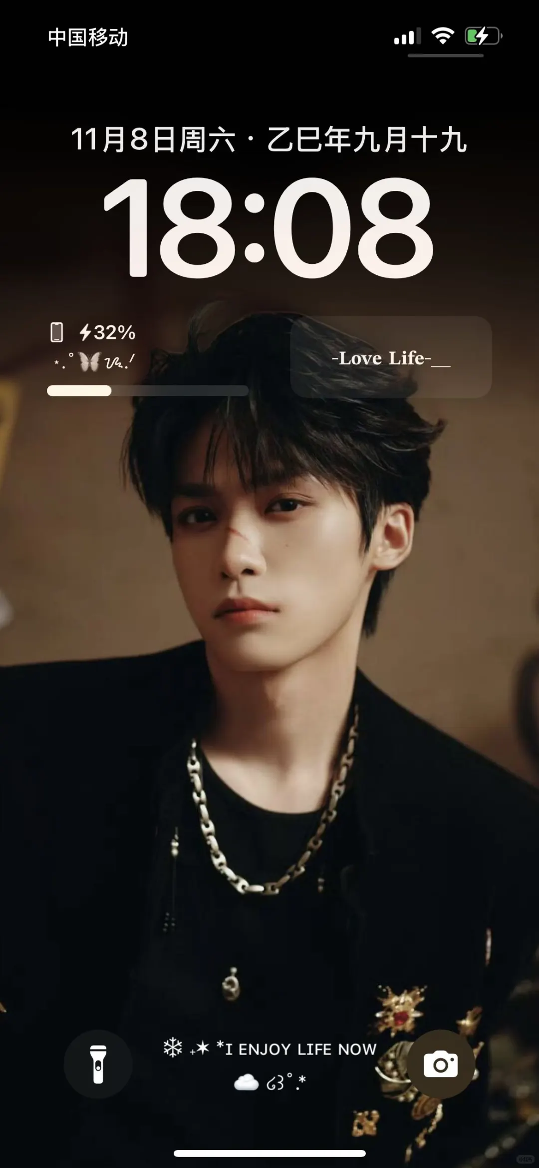 我的天！梓渝这五张不当壁纸当什么！