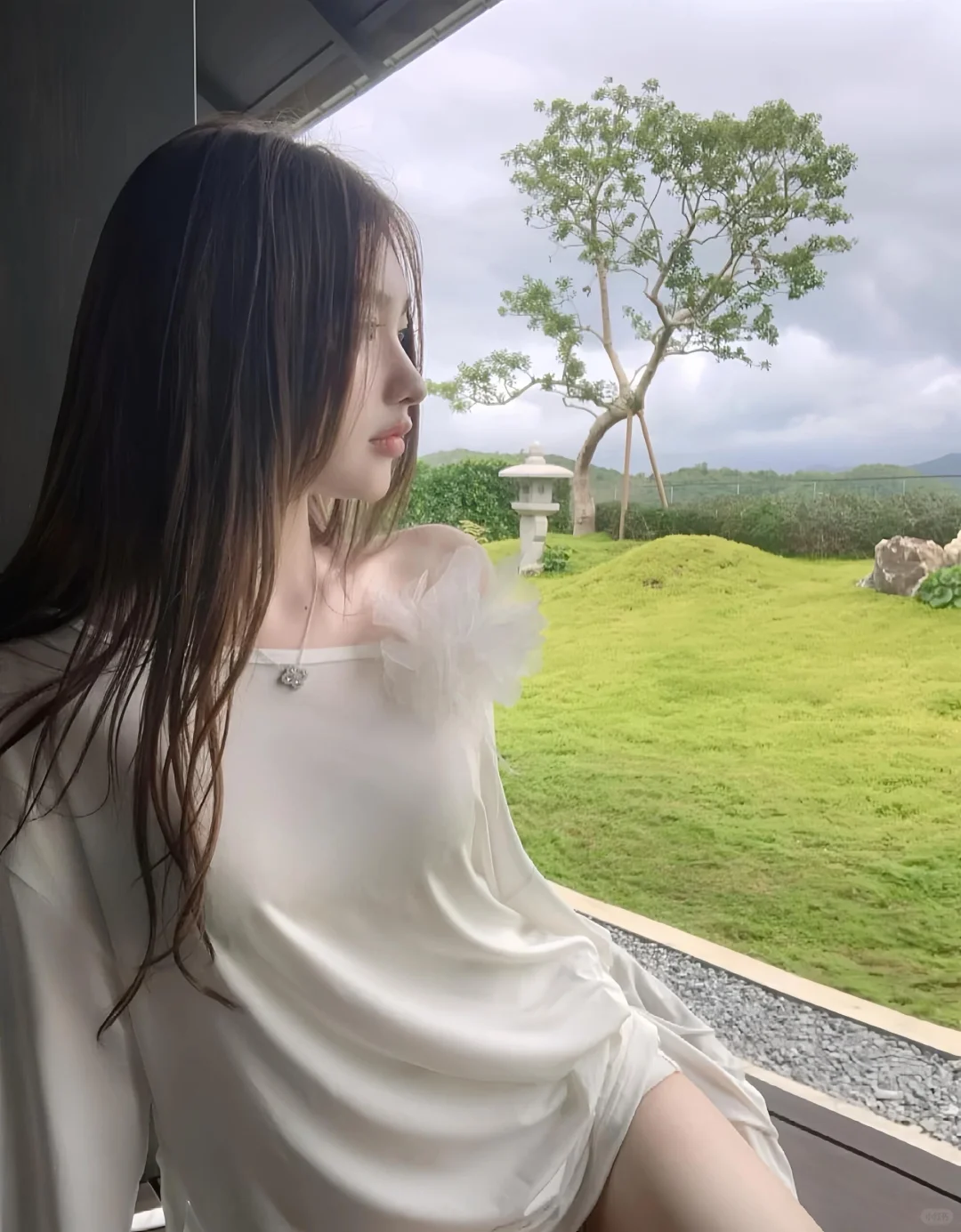 SHARE：氛围感美女壁纸 ՞˶˃ ᵕ ˂˶՞