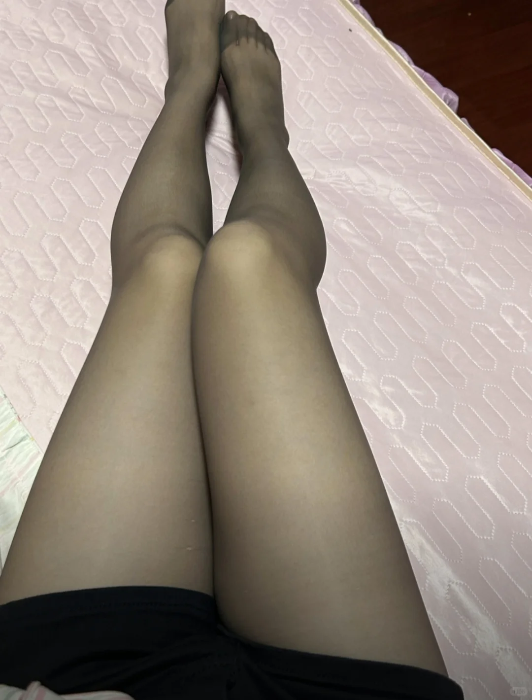 男票说我穿这黑丝出门他有点不放心…👀