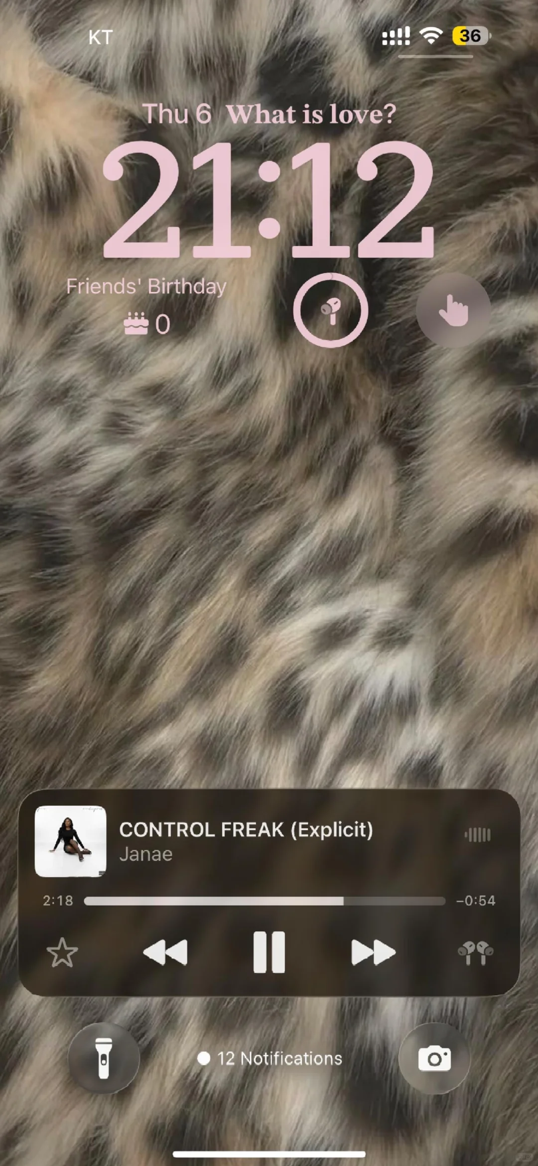 又被我的新锁屏美到了～～～～