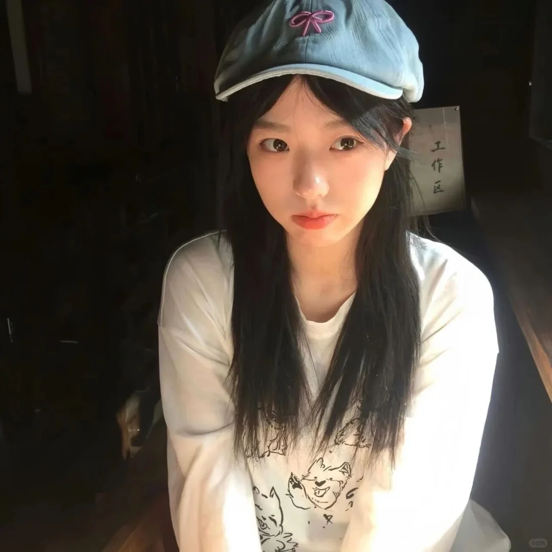 𝑾𝒆𝑪𝒉𝒂𝒕｜微信头像该换了 ˗ˏˋ🪂ˎˊ˗