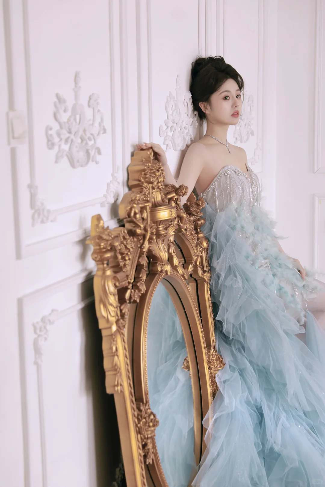 𝑪𝒆𝒍𝒆𝒃𝒓𝒊𝒕𝒚✨女明星的名利场晚宴🥂