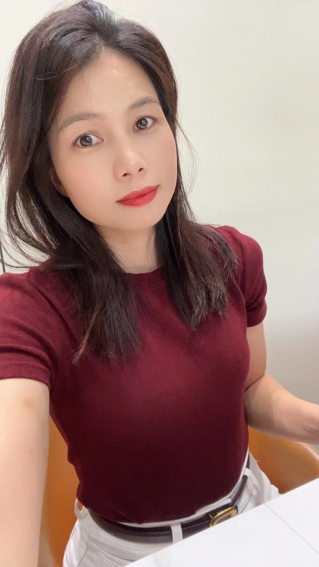 所以这算中年少妇吗