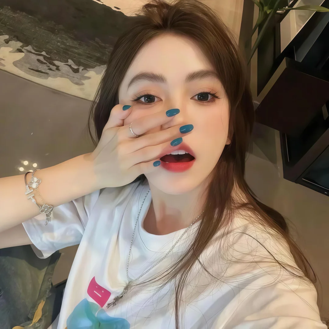 女头 ｜值得一换的女生头像