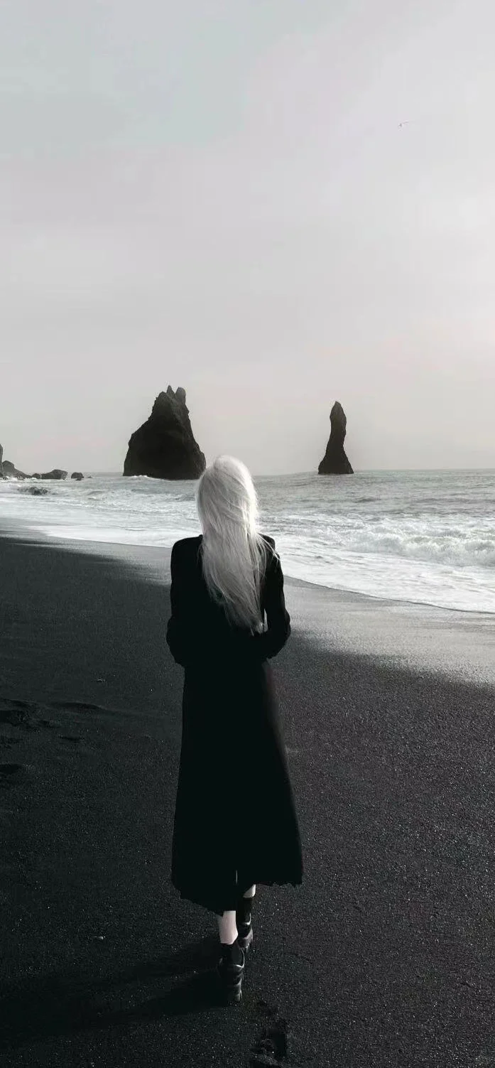 暗色系御姐 壁纸