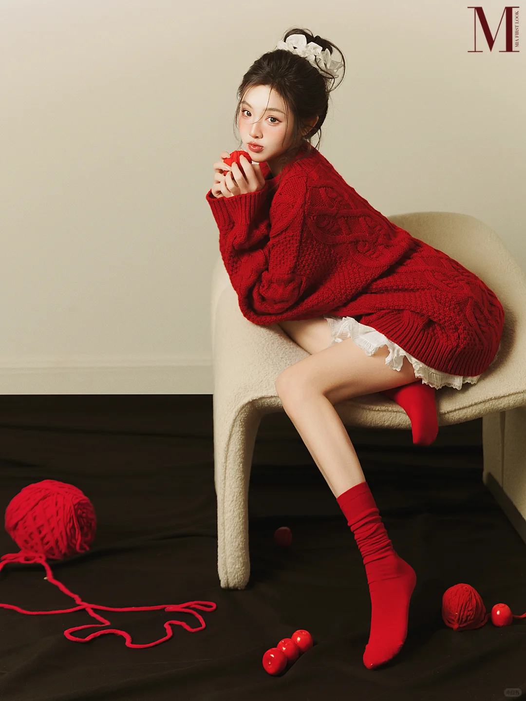 韩杂红色系写真