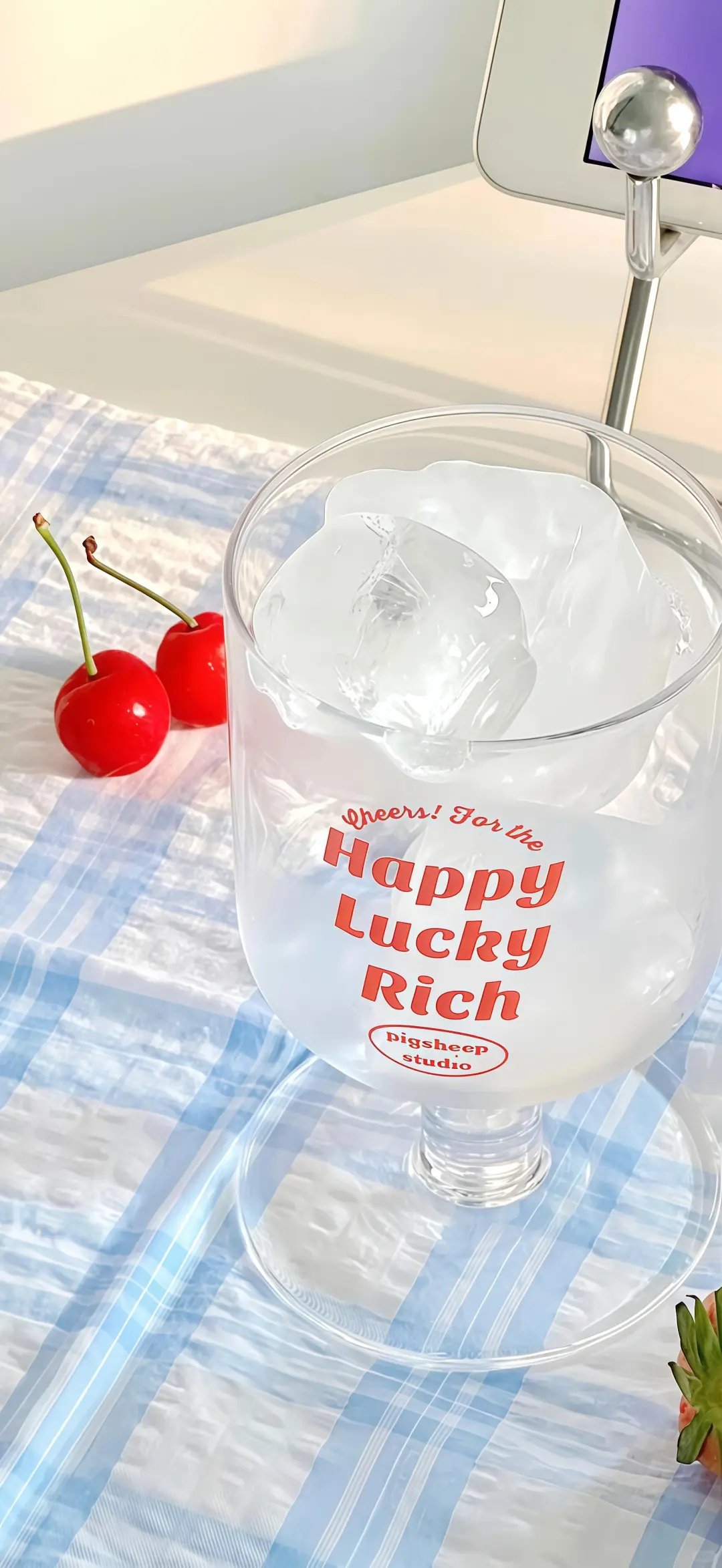 𝗦𝗵𝗮𝗿𝗲丨ins小众风壁纸