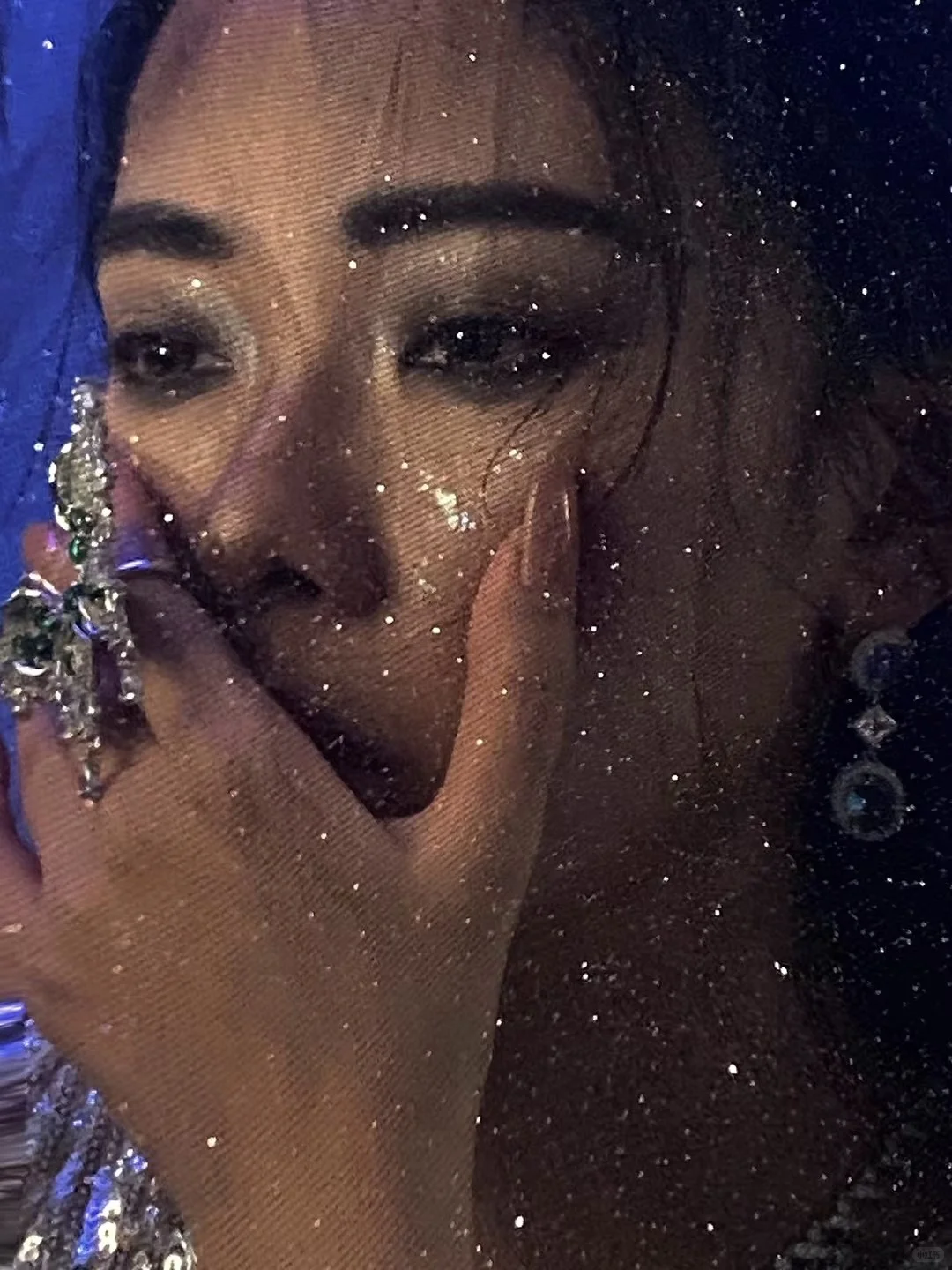 没有哪一个女人可以对亮闪闪say no