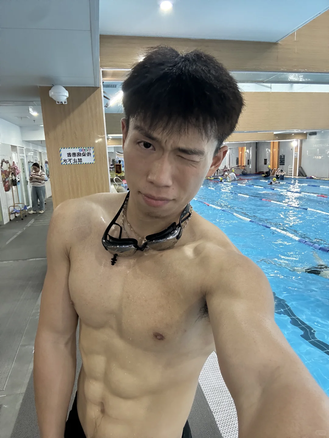 游泳这么拍🏊不是朋友说我都没反应过来