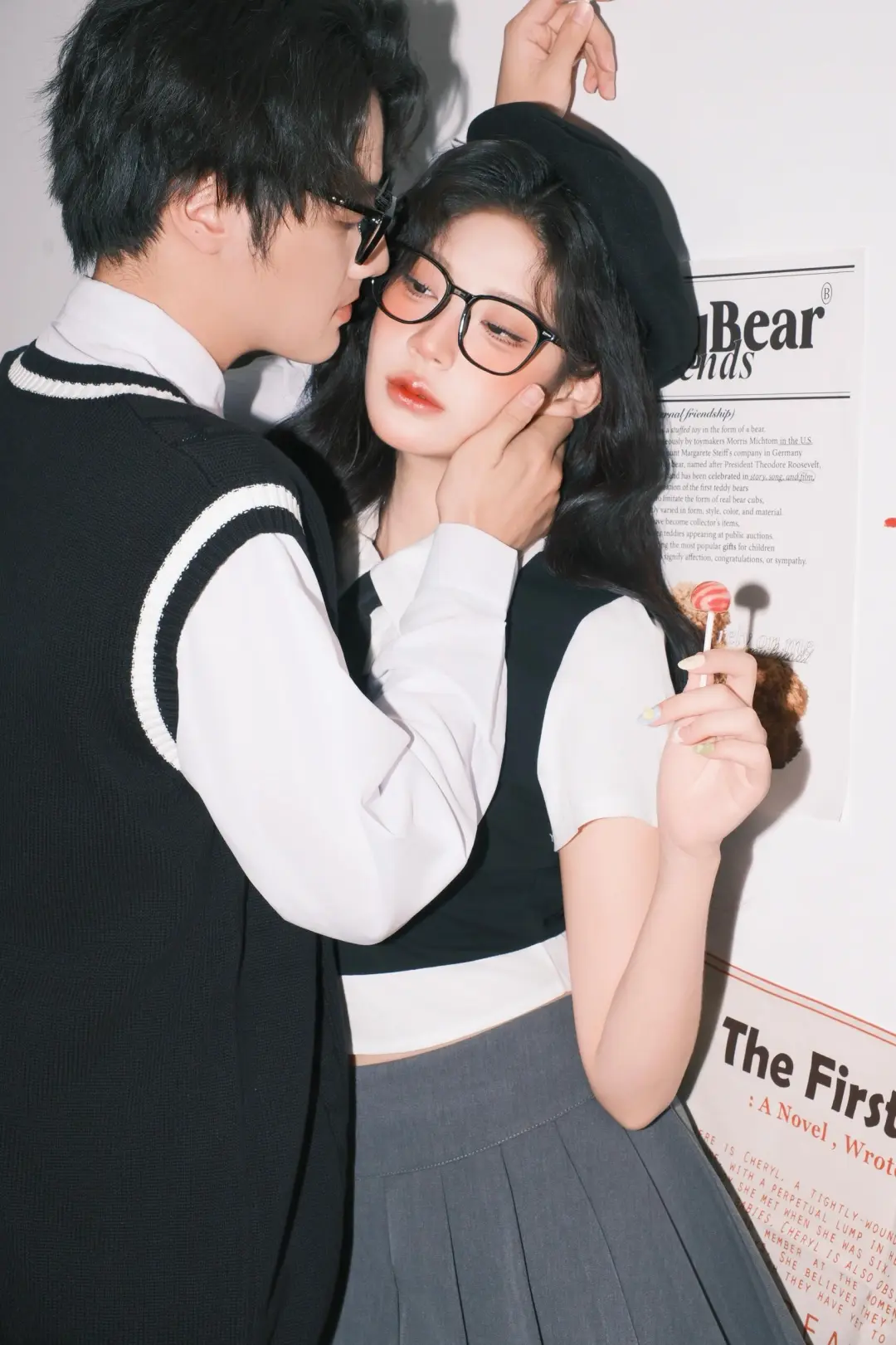 学校里那一对势均力敌的情侣👓