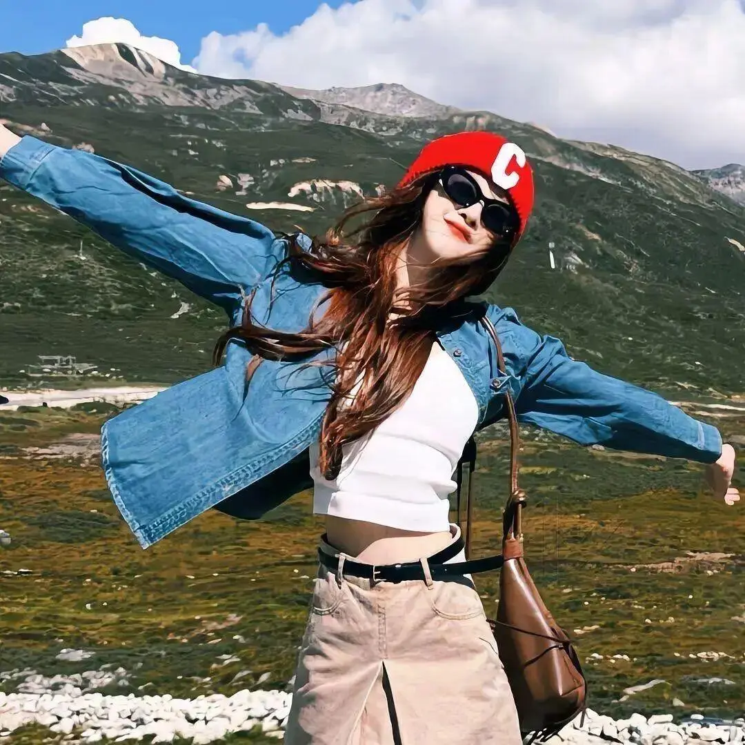 𝙒𝙚𝘾𝙝𝙖𝙩头像 生命力