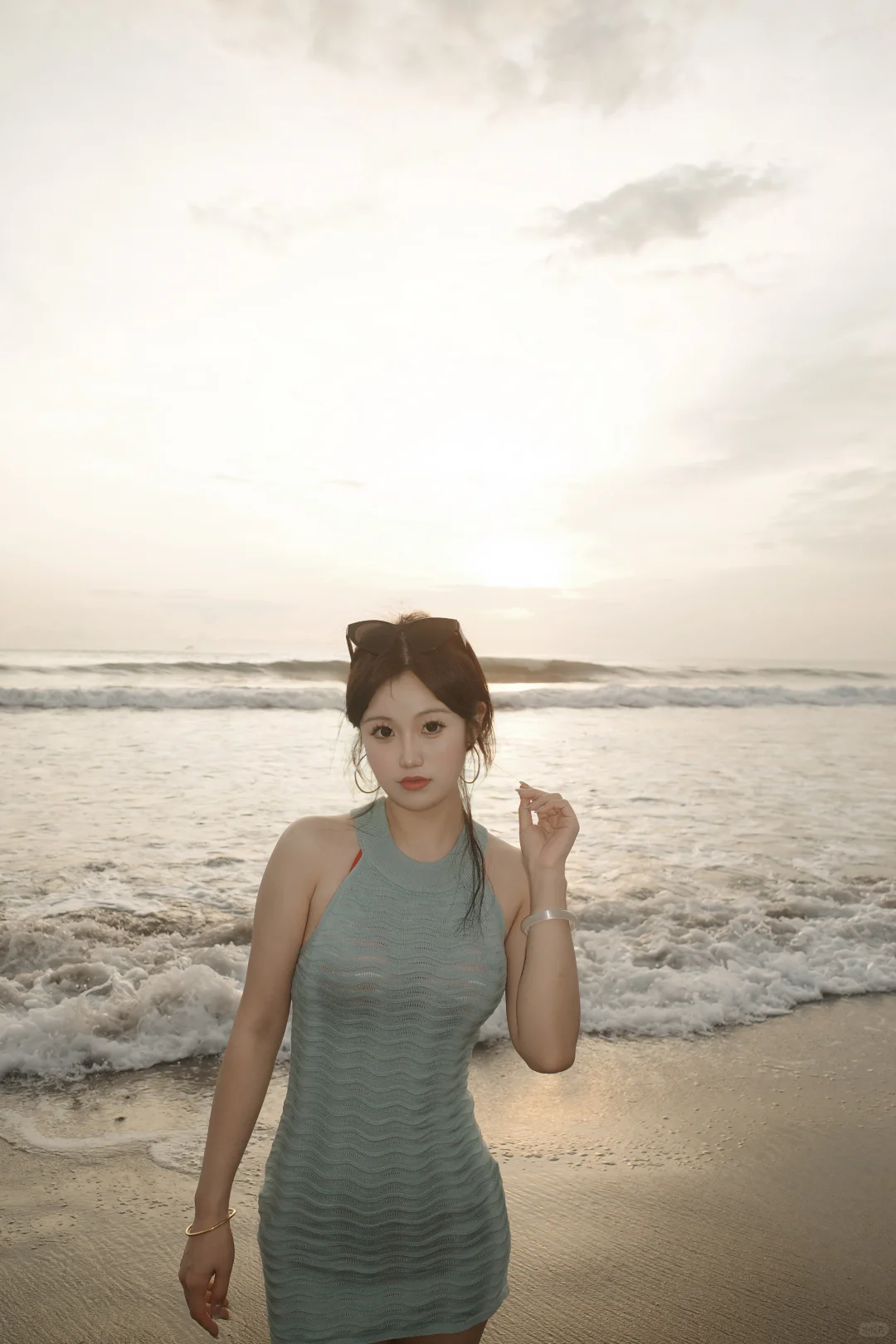 没想到其实穿比基尼更显瘦了呢～