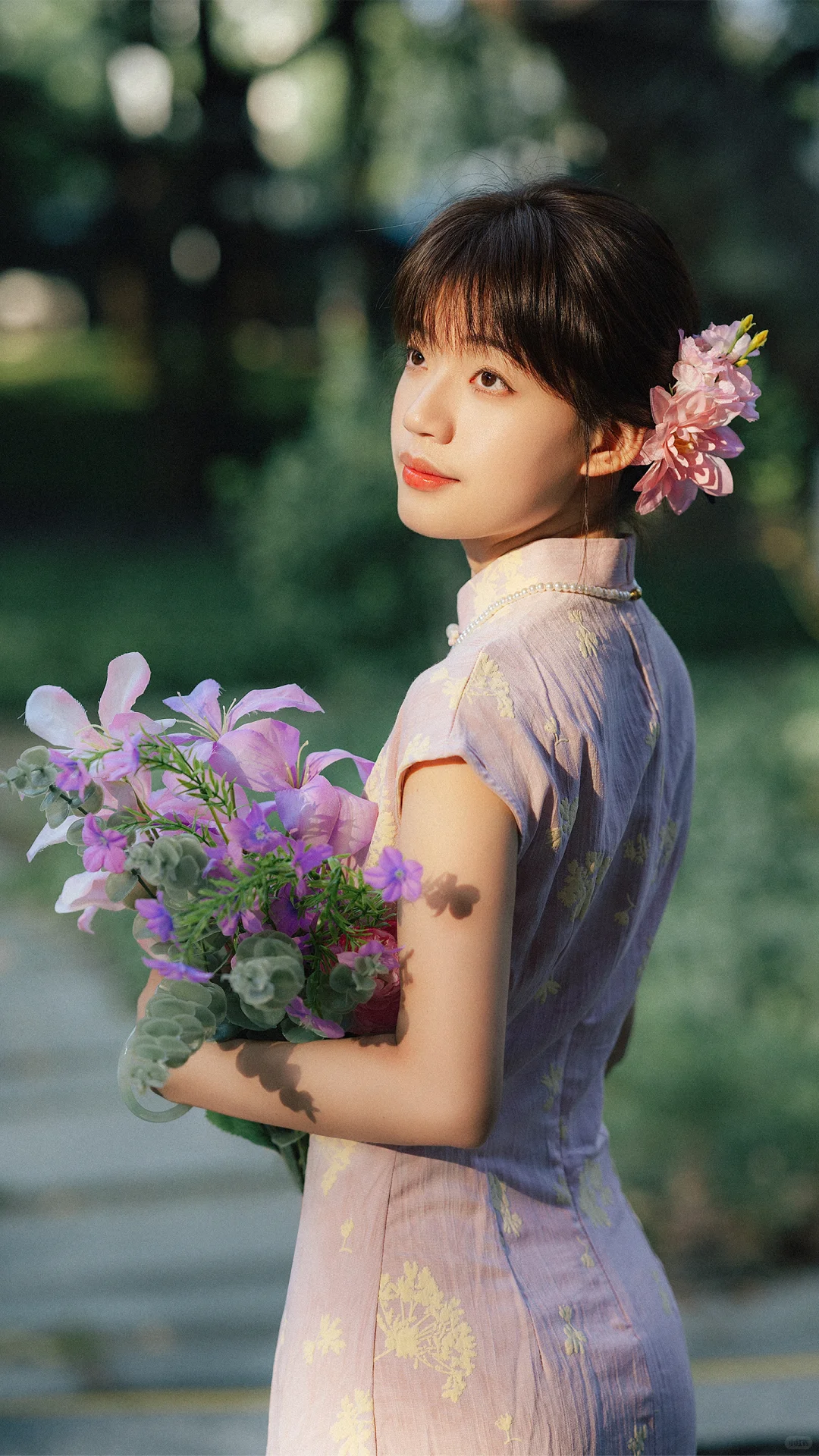 衣沾秋意浅 花与暖阳闲‖旗袍写真