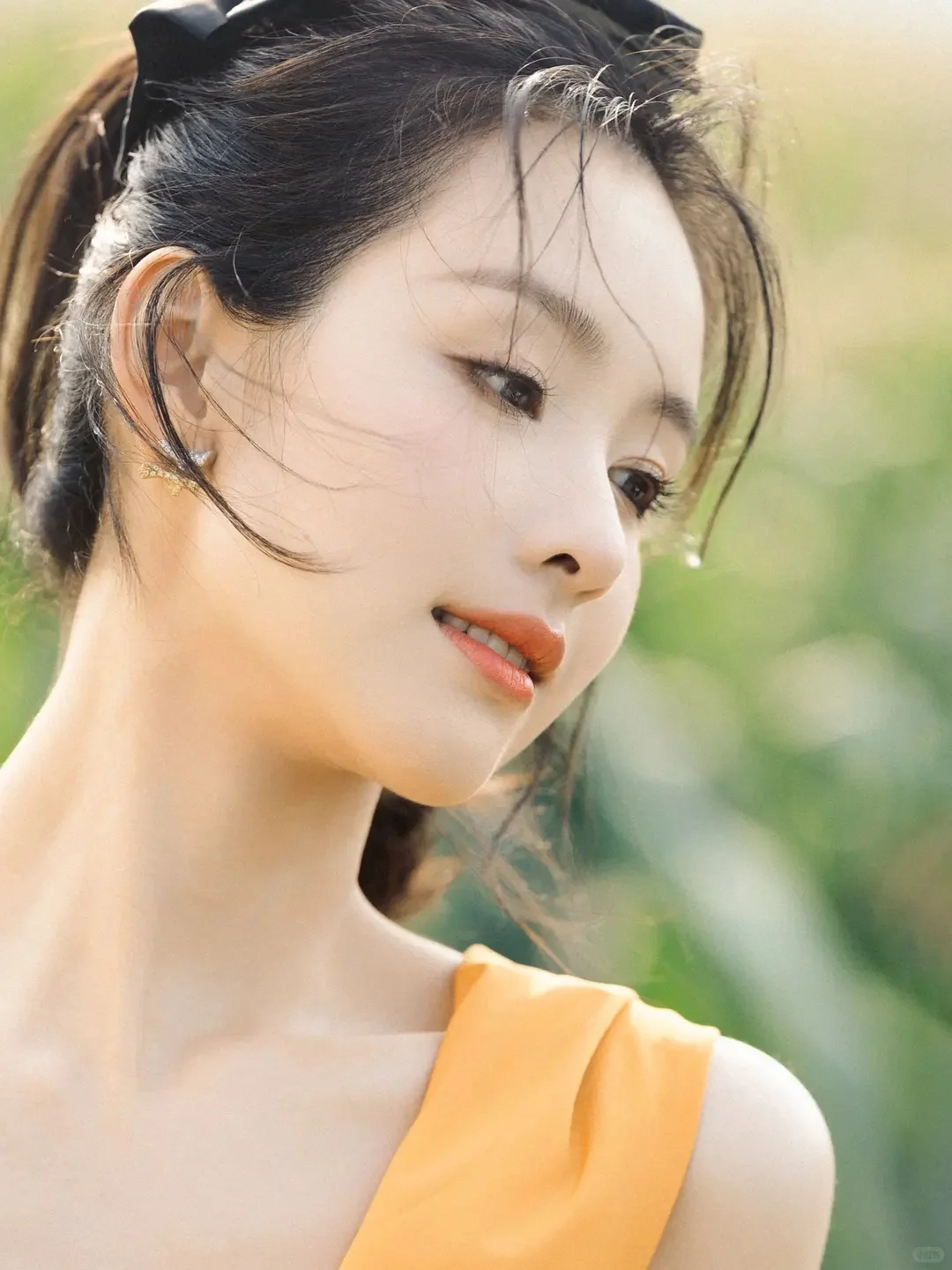 陈都灵高清怼脸写真