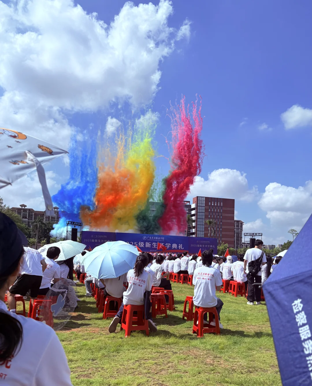 07年大一新生👩开学啦！