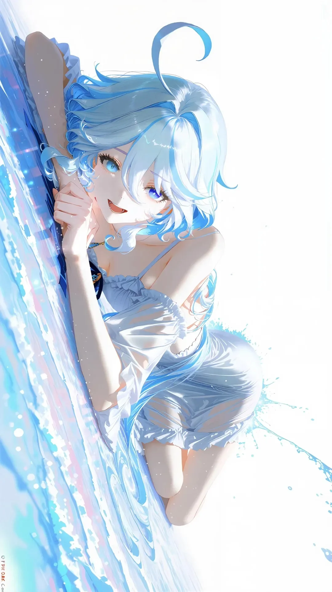 芙芙：猜猜看浪花能亲到我脚丫嘛…