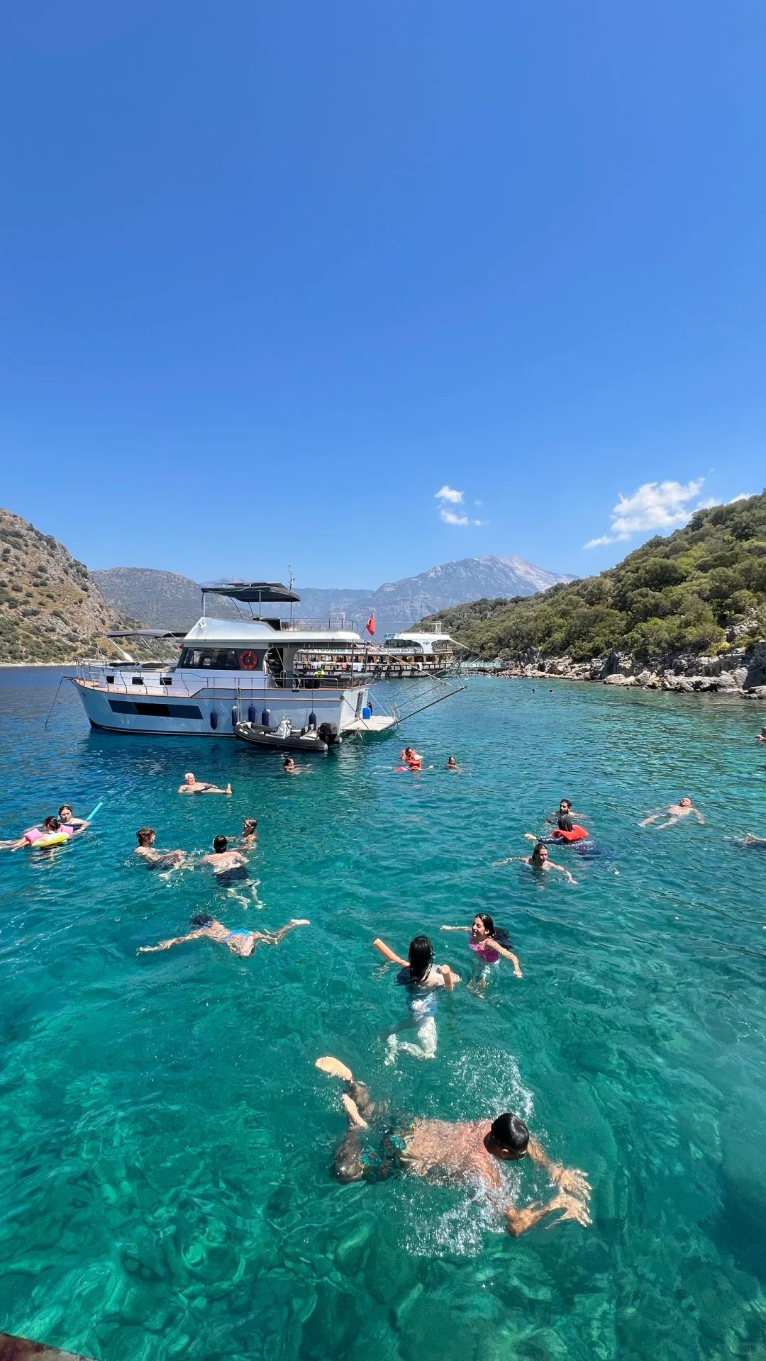 关于夏天的独家记忆🦋 ⊹꙳ 🫧 ⊹꙳🥥