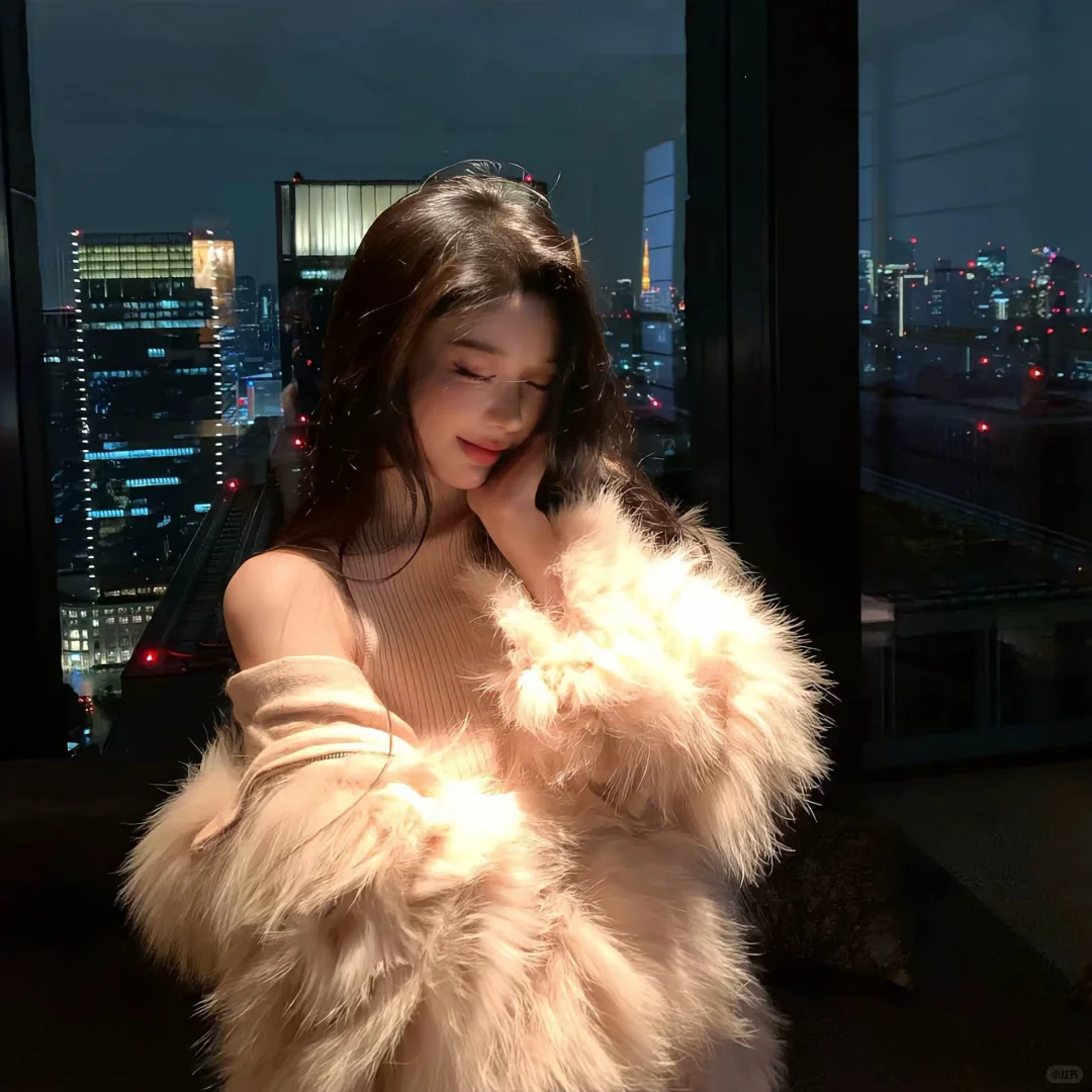 𝑾𝒆𝑪𝒉𝒂𝒕 | 千金女头