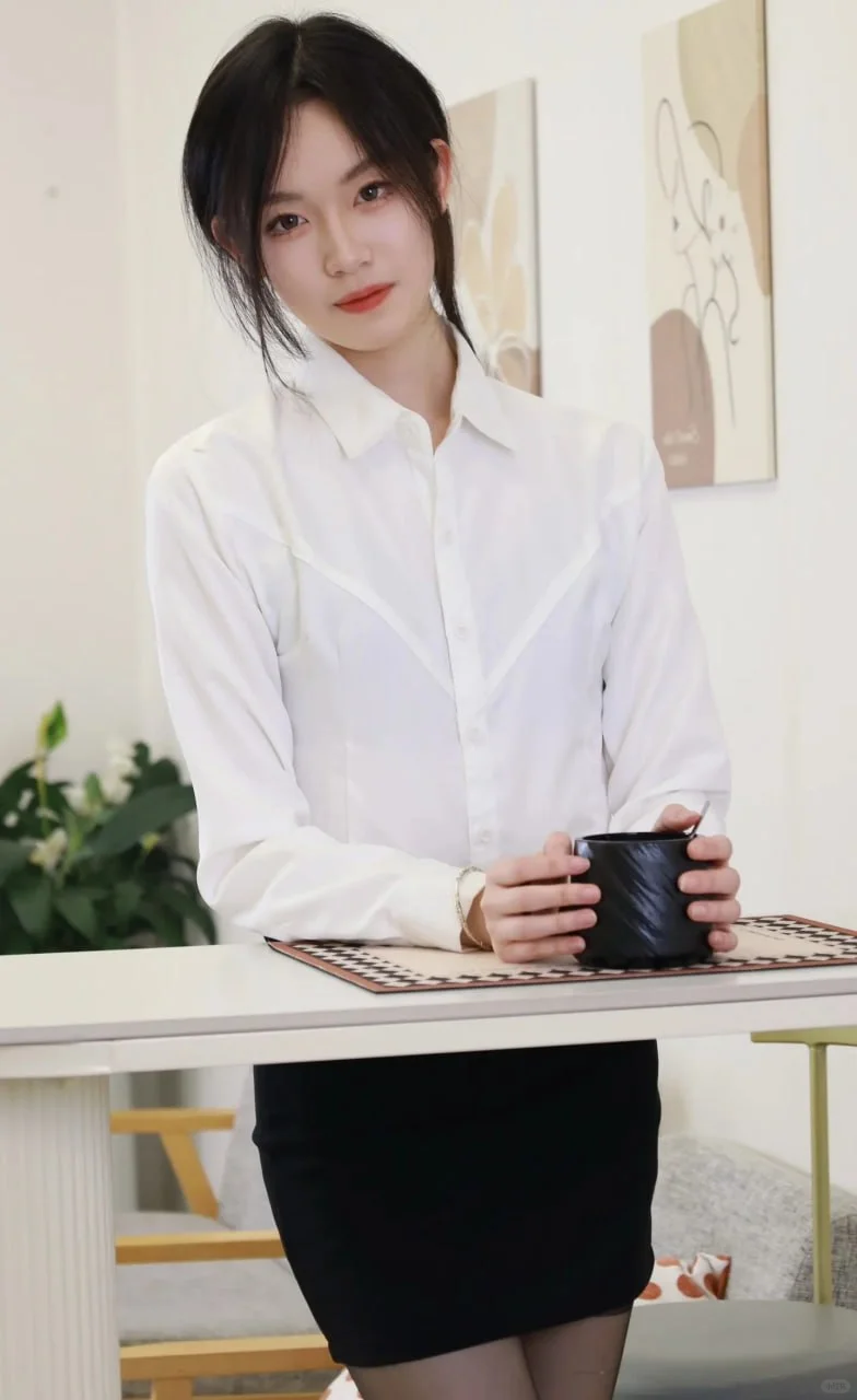 喜欢黑丝的有福了