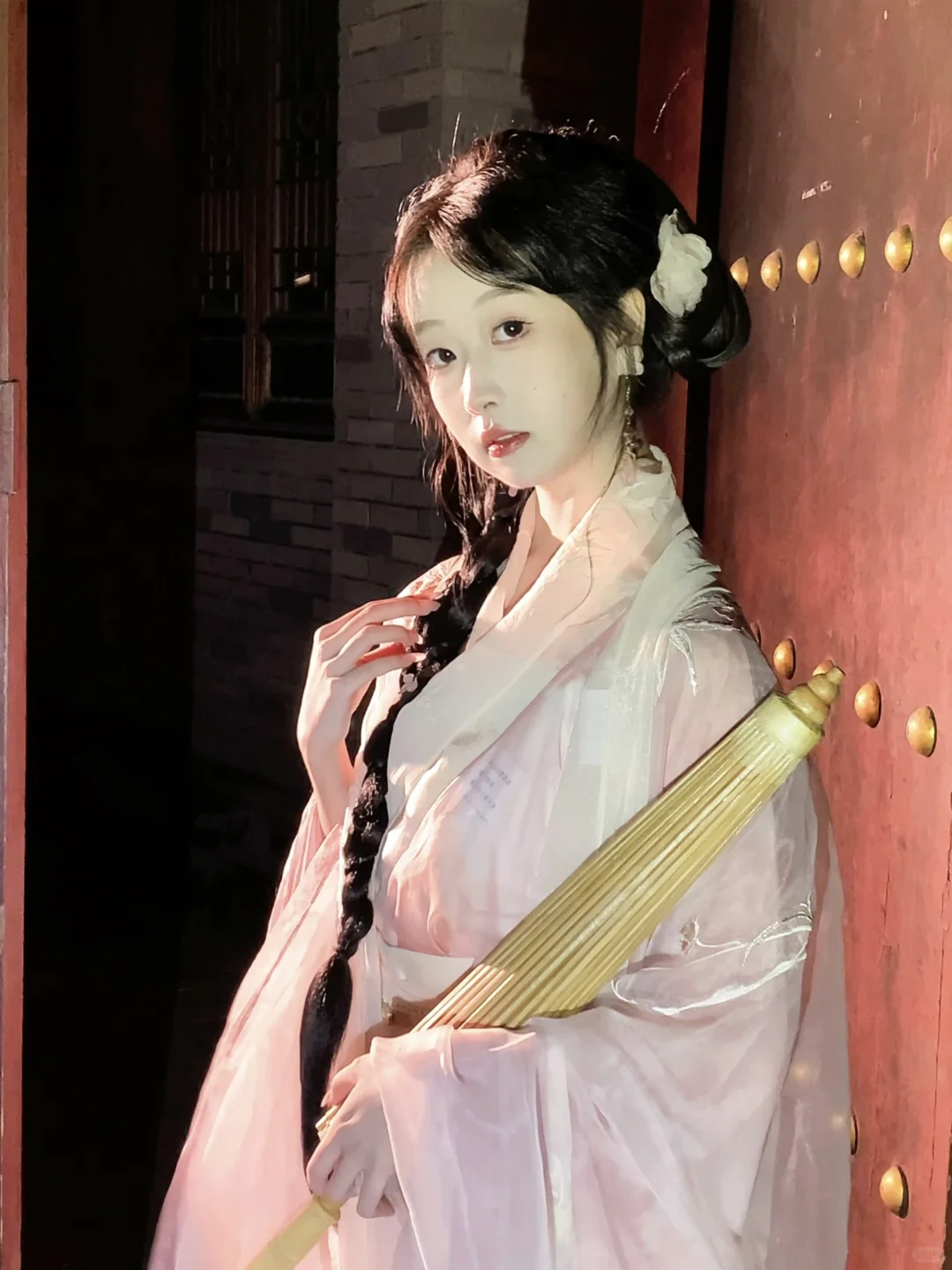 成都模特｜俏明意富贵险中求