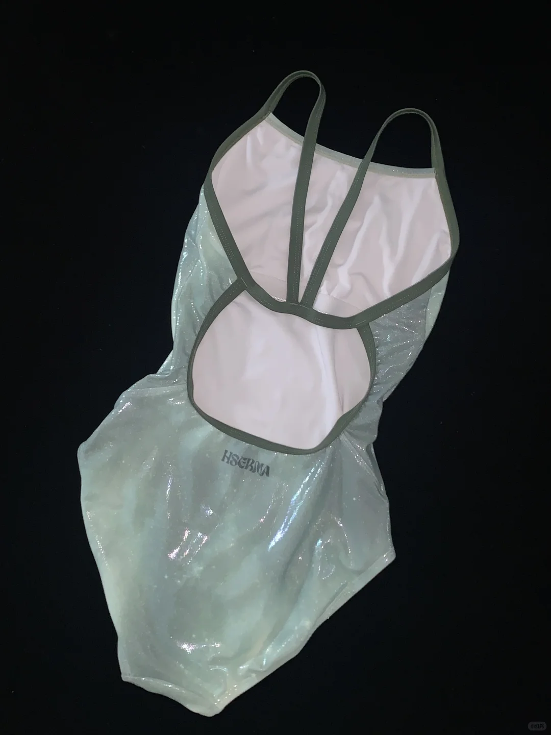 极光泳衣还是美得太权威了！