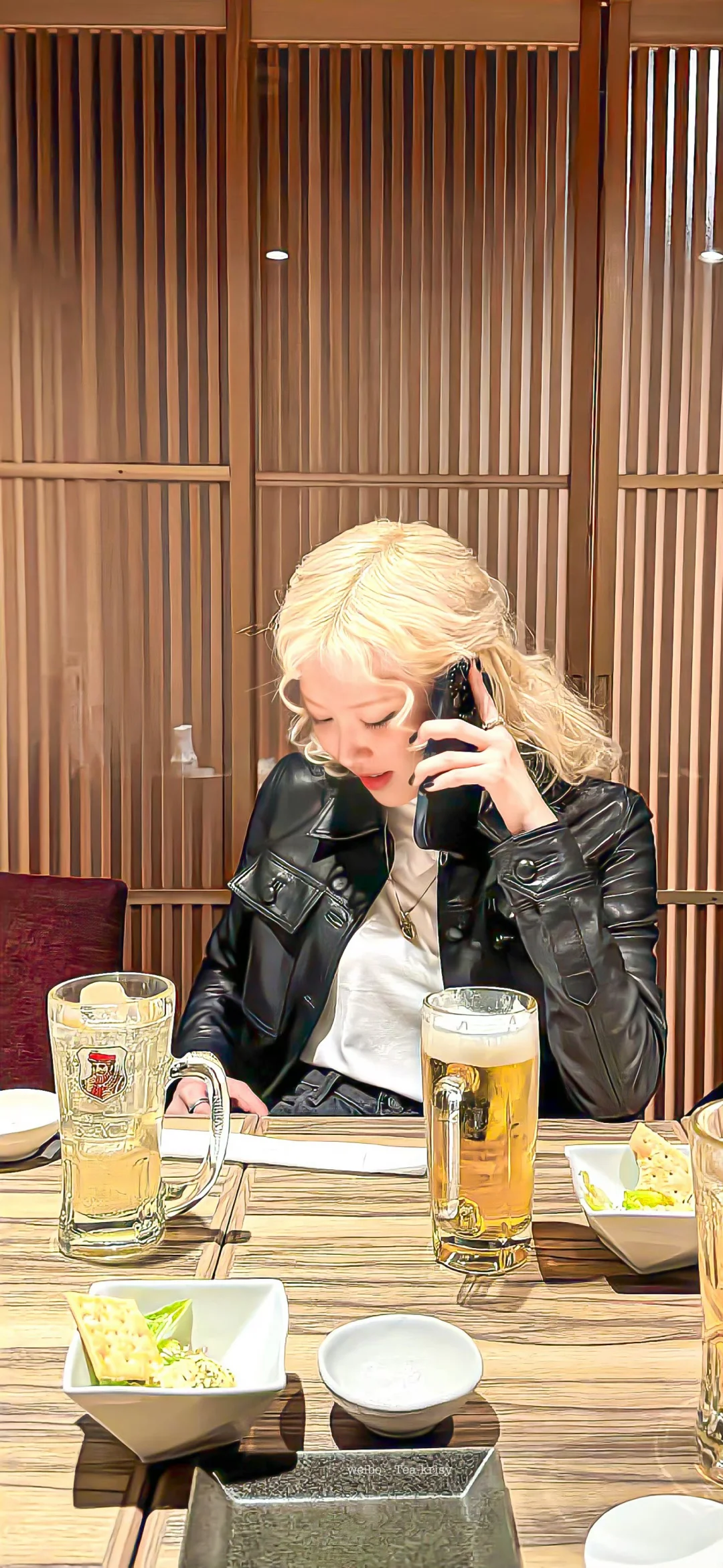 rosé自修高清壁纸分享