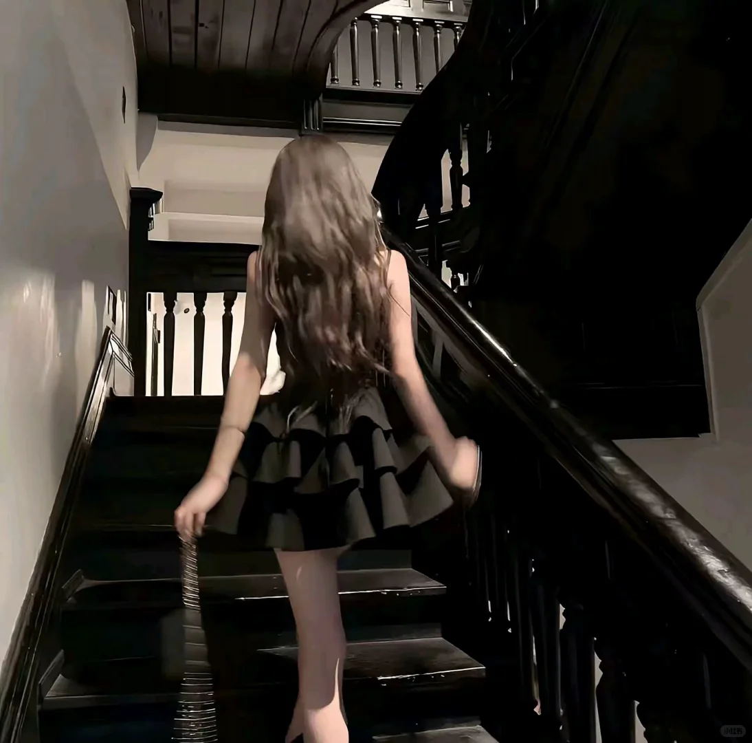 𝑾𝒆𝑪𝒉𝒂𝒕 | 千金女头